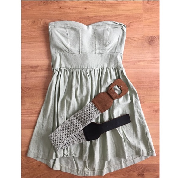 Pale Green Strapless Dress with Detachable Belt - Picture 1 of 1